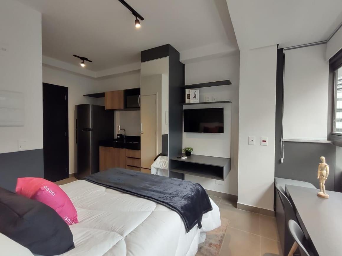 Housi Oscar Freire Apartamento