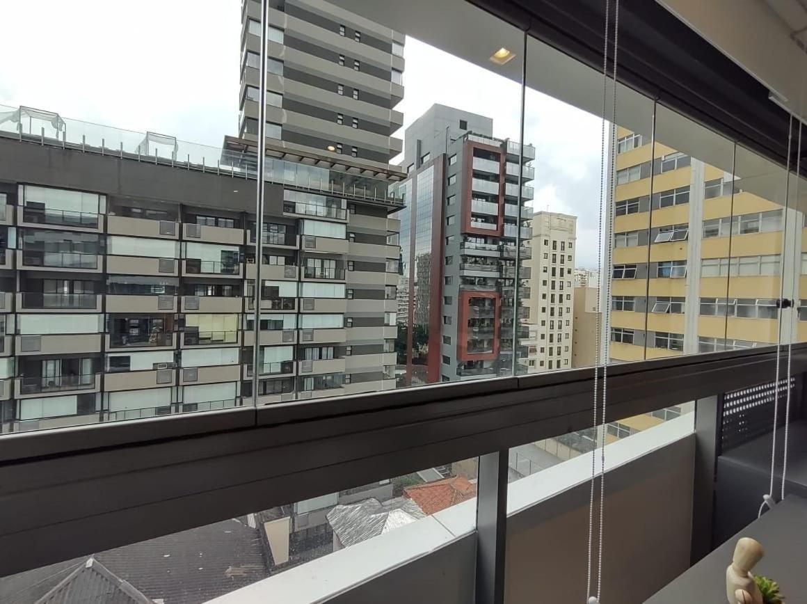 Housi Oscar Freire * São Paulo